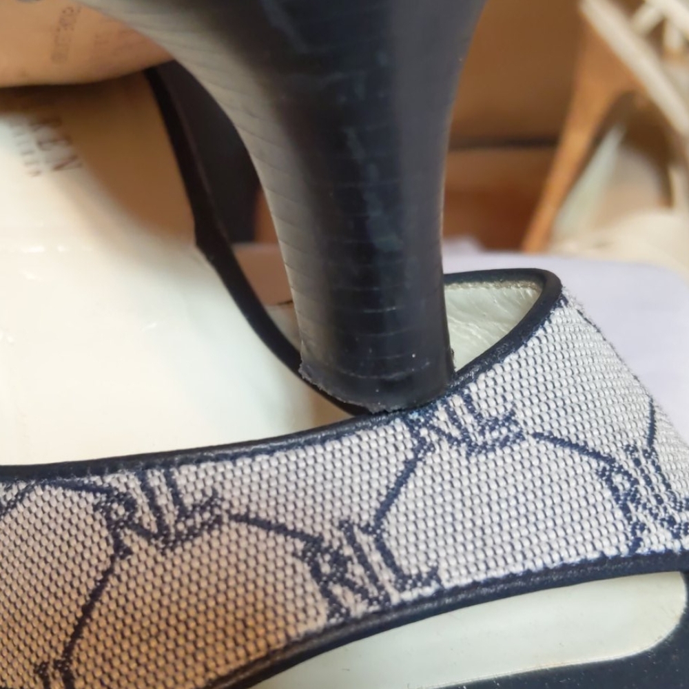Lauren Ralph Lauren ladies slip on - Picture 6 of 10